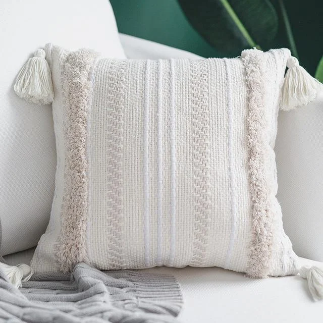 Homeko Diamond Tassel Pillow Cover -