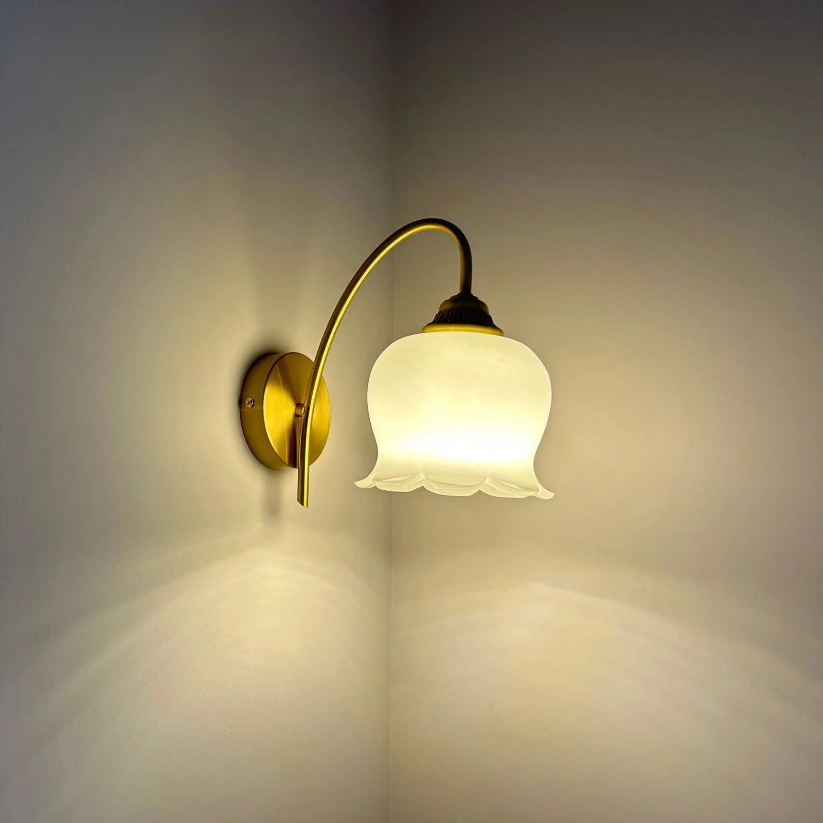 Homeko_Flower_Wall_Lamp_-_-4235025 Homeko Flower Wall Lamp -