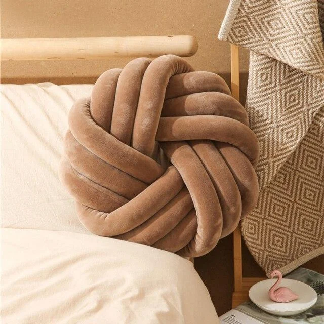 Homeko Knot Ring Pillow -