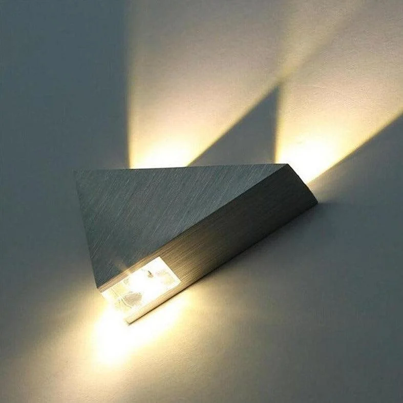 Homeko_LED_Triangle_Wall_Lamp_-_-4259270 Homeko LED Triangle Wall Lamp -