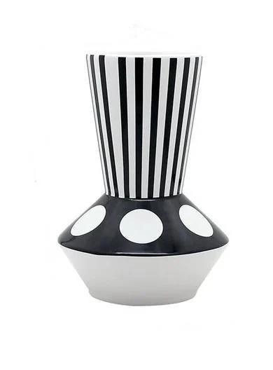 Homeko_Meets_White_Ceramic_Vases_-_-4263493 Homeko Meets White Ceramic Vases -