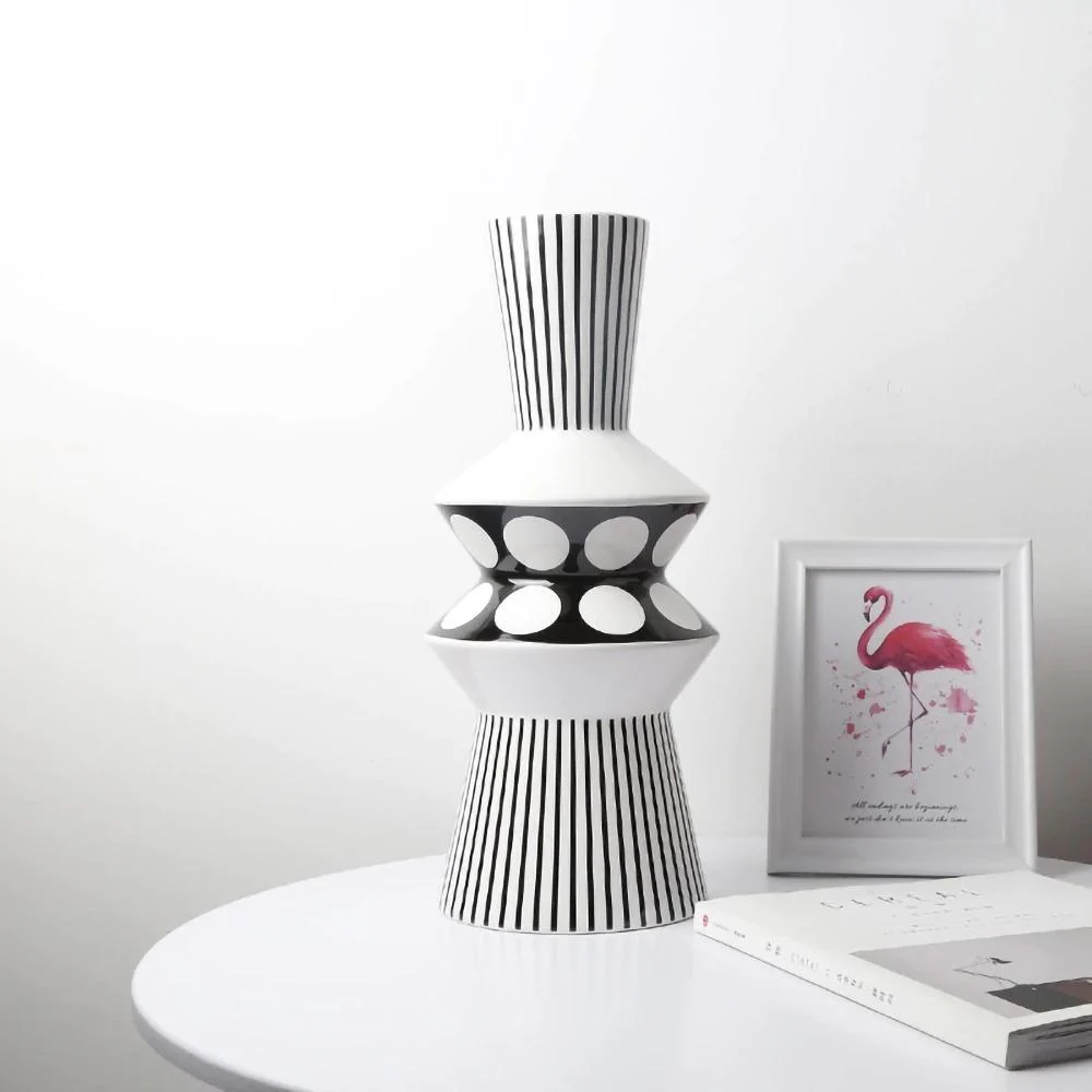 Homeko_Meets_White_Ceramic_Vases_-_-4263498 Homeko Meets White Ceramic Vases -