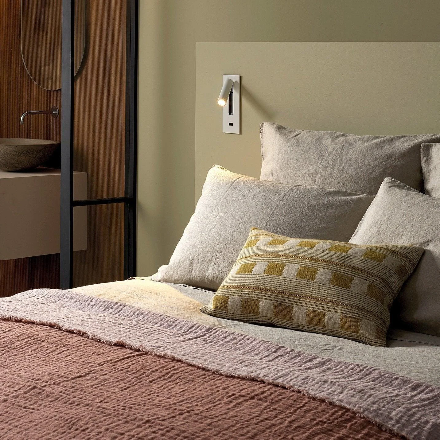 Homeko_Minimalist_Bedroom_Wall_Lamp_-_-4264782 Homeko Minimalist Bedroom Wall Lamp -