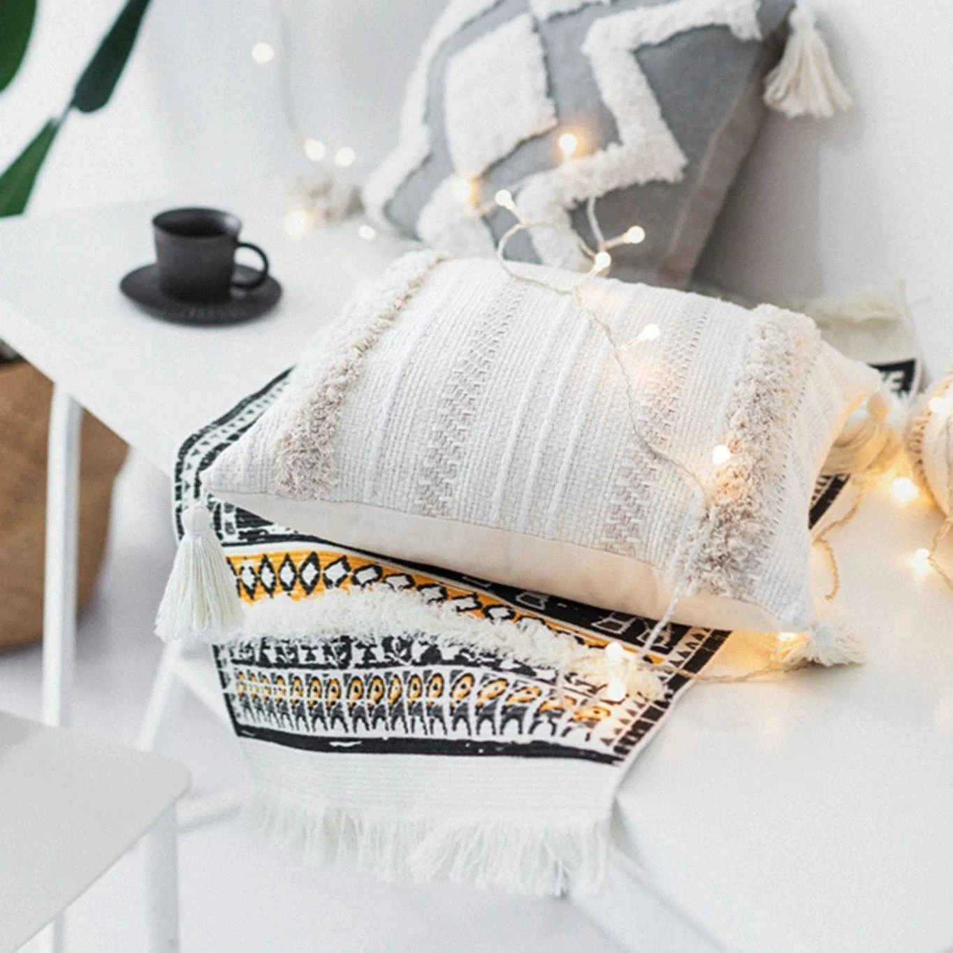 Homeko_Neutral_Pillows_-_-4267450 Homeko Neutral Pillows -