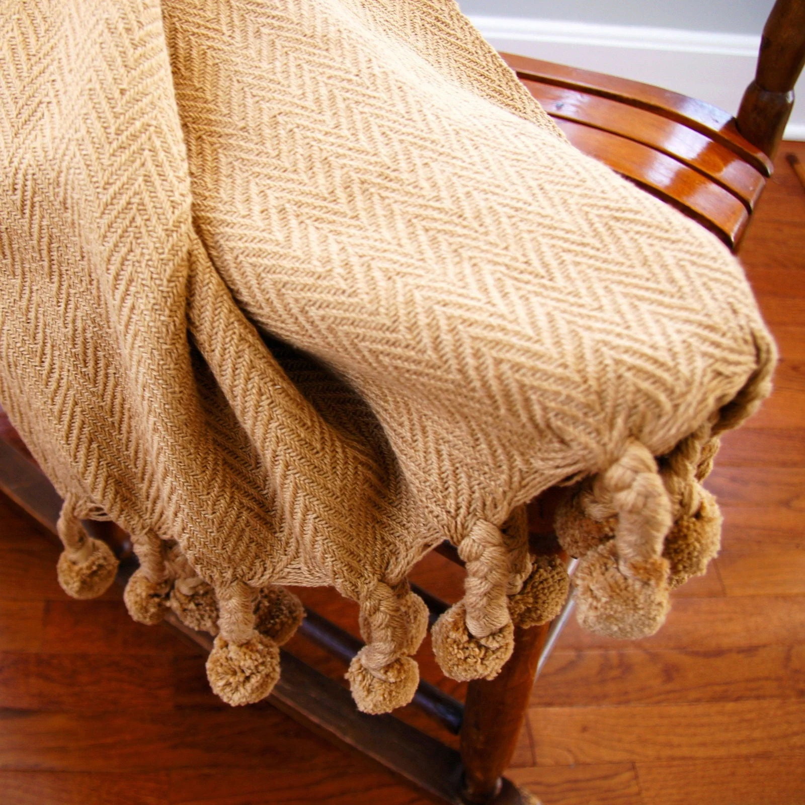 Homeko_Pom_Pom_Throw_-_-4274032 Homeko Pom Pom Throw -
