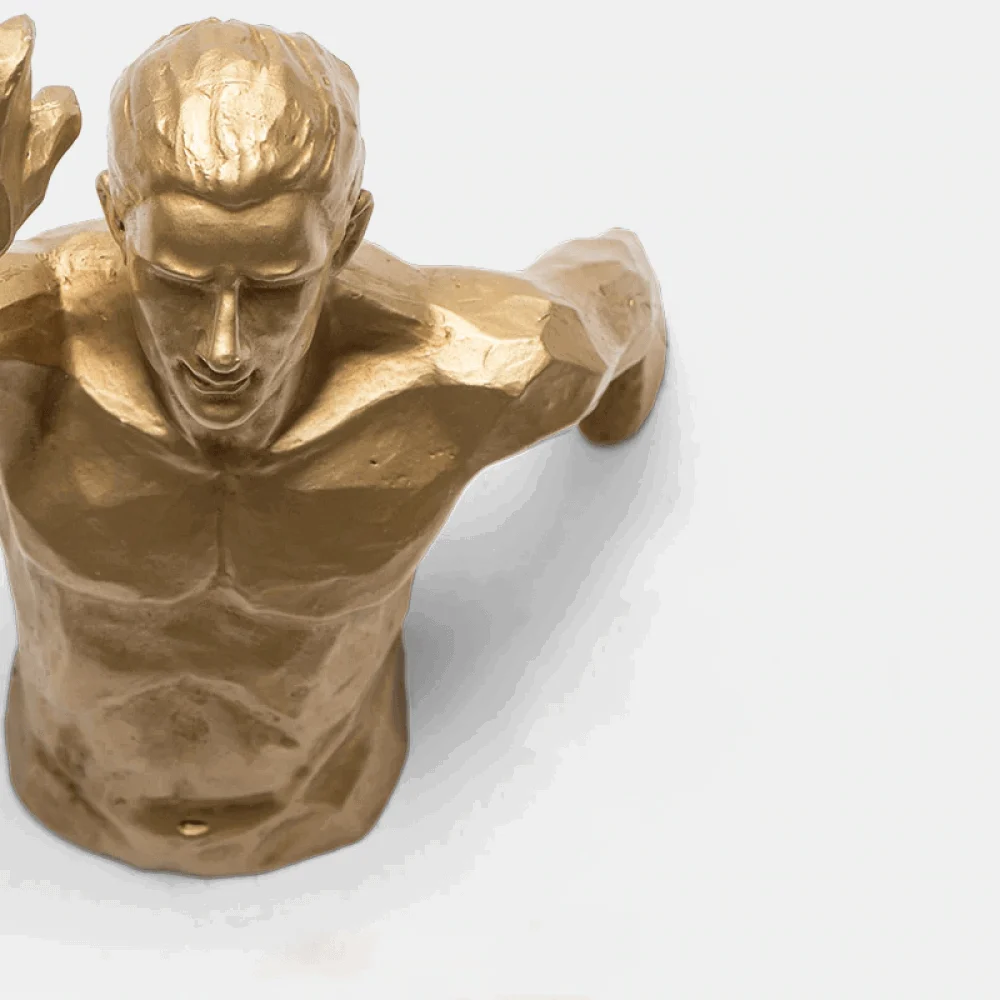 Homeko_Running_Man_Sculpture_-_-4277410 Homeko Running Man Sculpture -