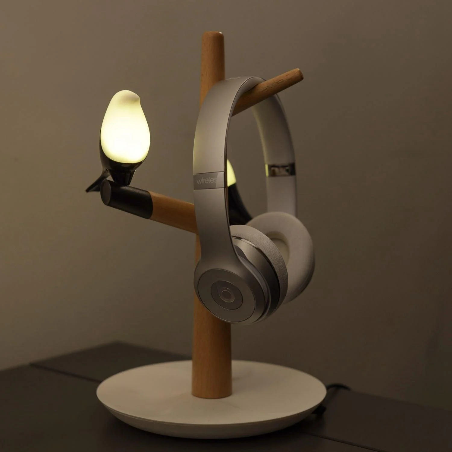 Homeko_Table_Lamp_-_Wireless_Charger_-_-4284342 Homeko Table Lamp - Wireless Charger -