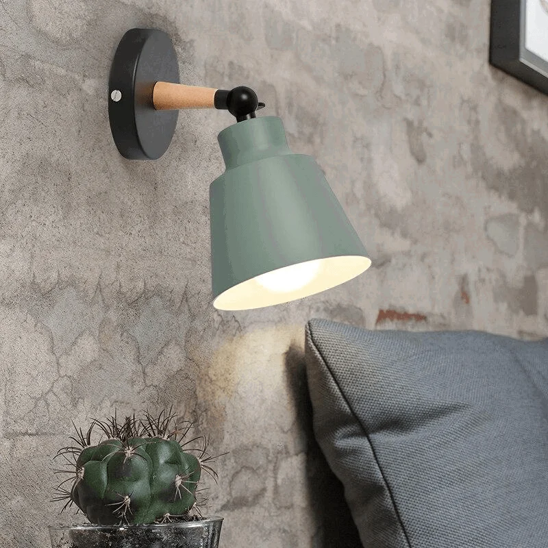 Homeko Wooden Bracket Wall Light -