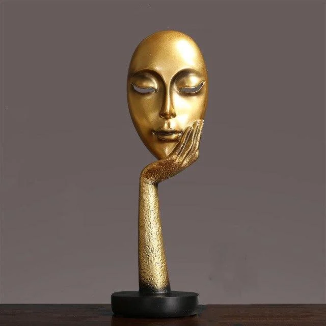 Homeko in Thought Statues -