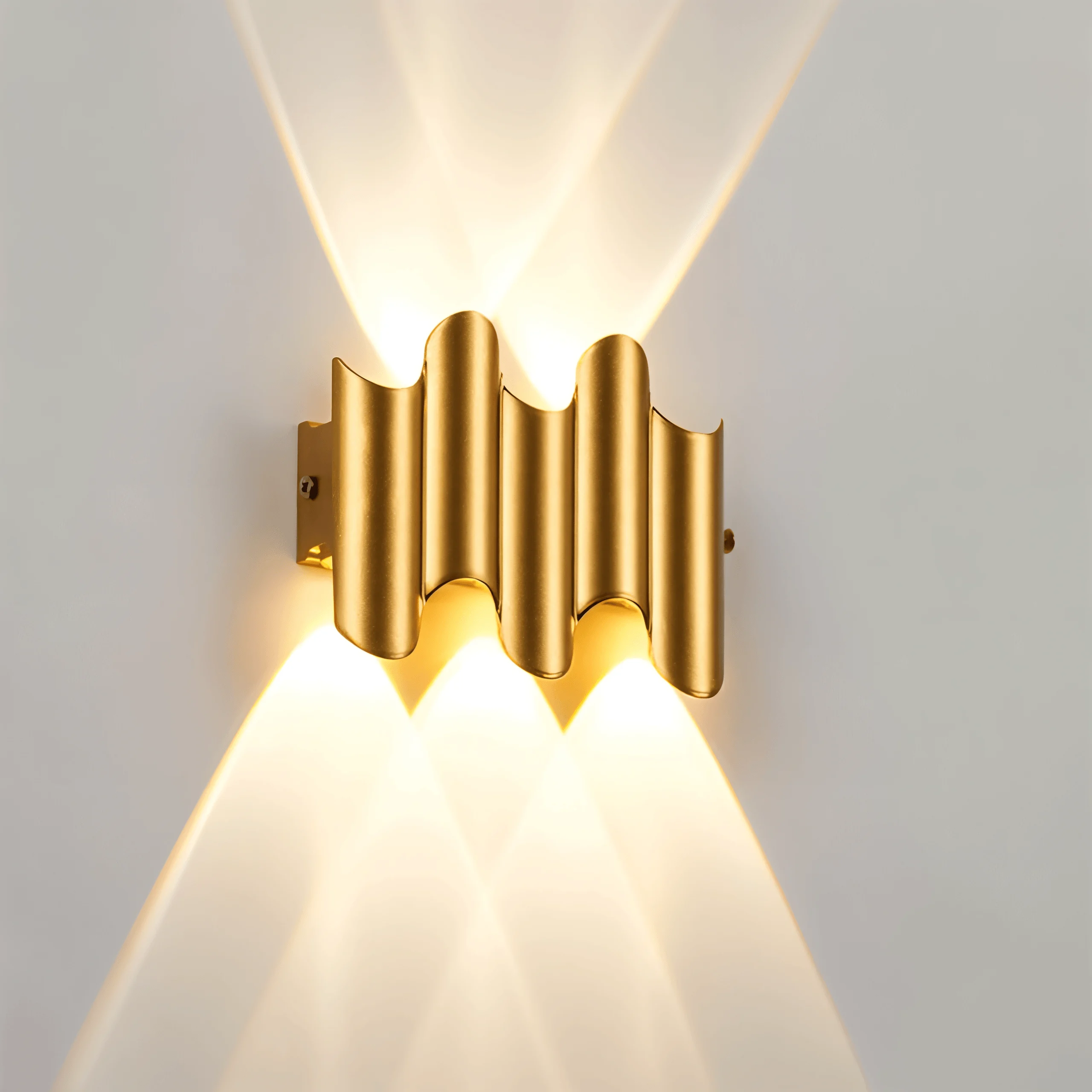 HomoraGlamWaveWandleuchte2 Homoraglamwavewandleuchte2