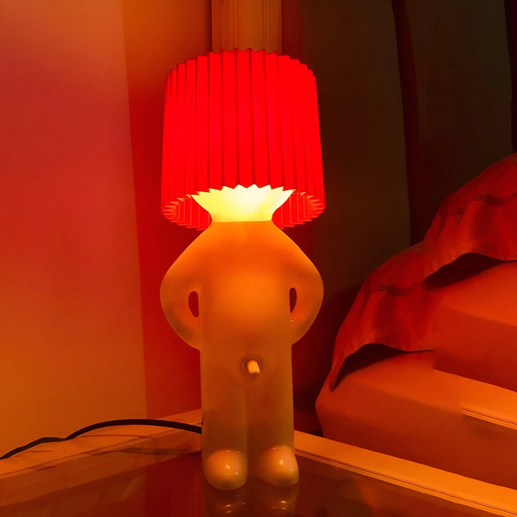 HomoraLil_LadTischlampe3 Homoralil Ladtischlampe3