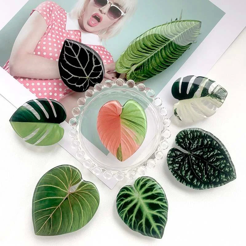 Houseplant Phone Socket -