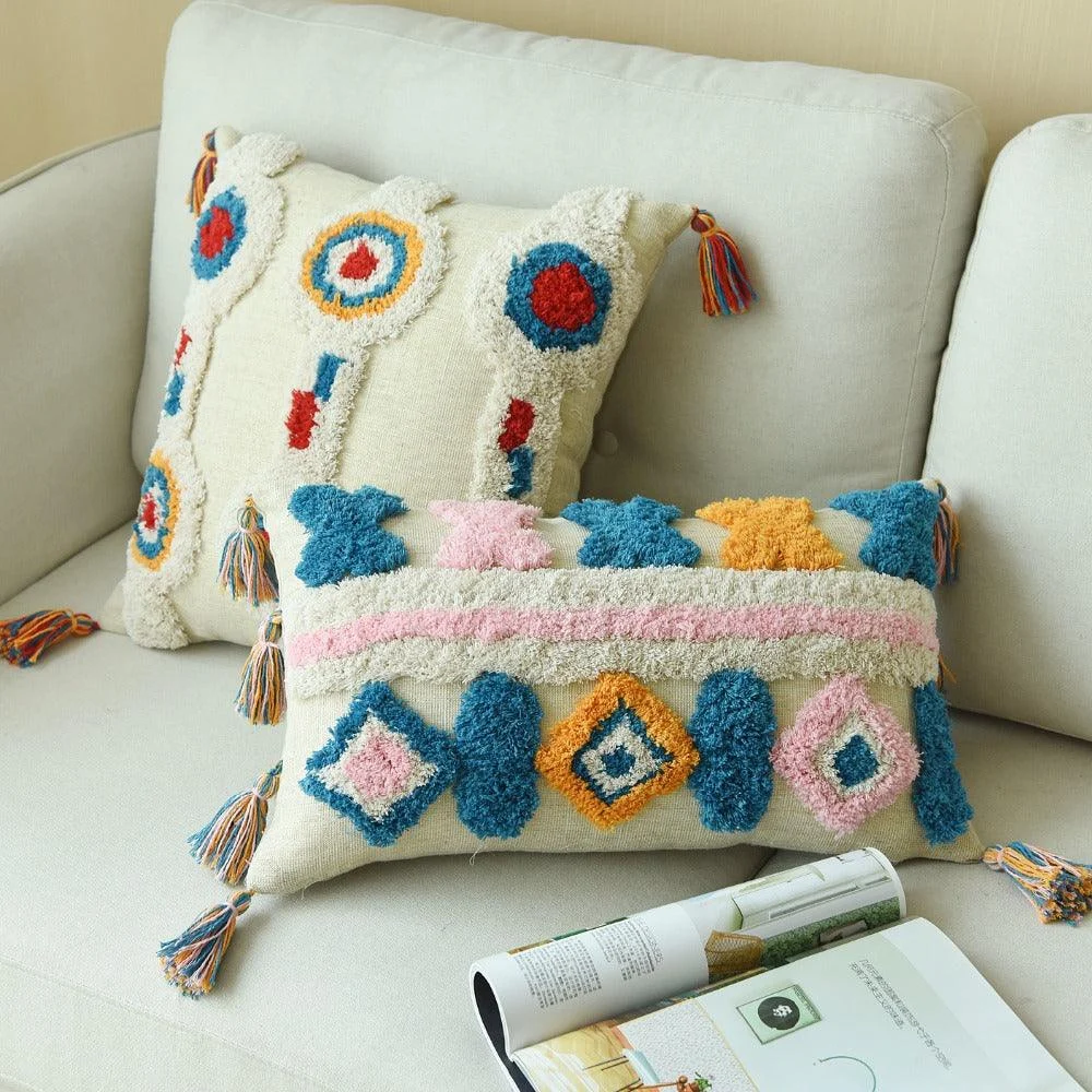 Housse-de-coussin-de-luxe-Style-marocain-fait-la-main-glands-en-laine-Style-Boho-ethnique_84f979d0-8803-4c4a-8b28-baae02f1a2da Housse De Coussin De Luxe Style Marocain Fait La Main Glands En Laine Style Boho Ethnique 84f979d0 8803 4c4a 8b28 Baae02f1a2da