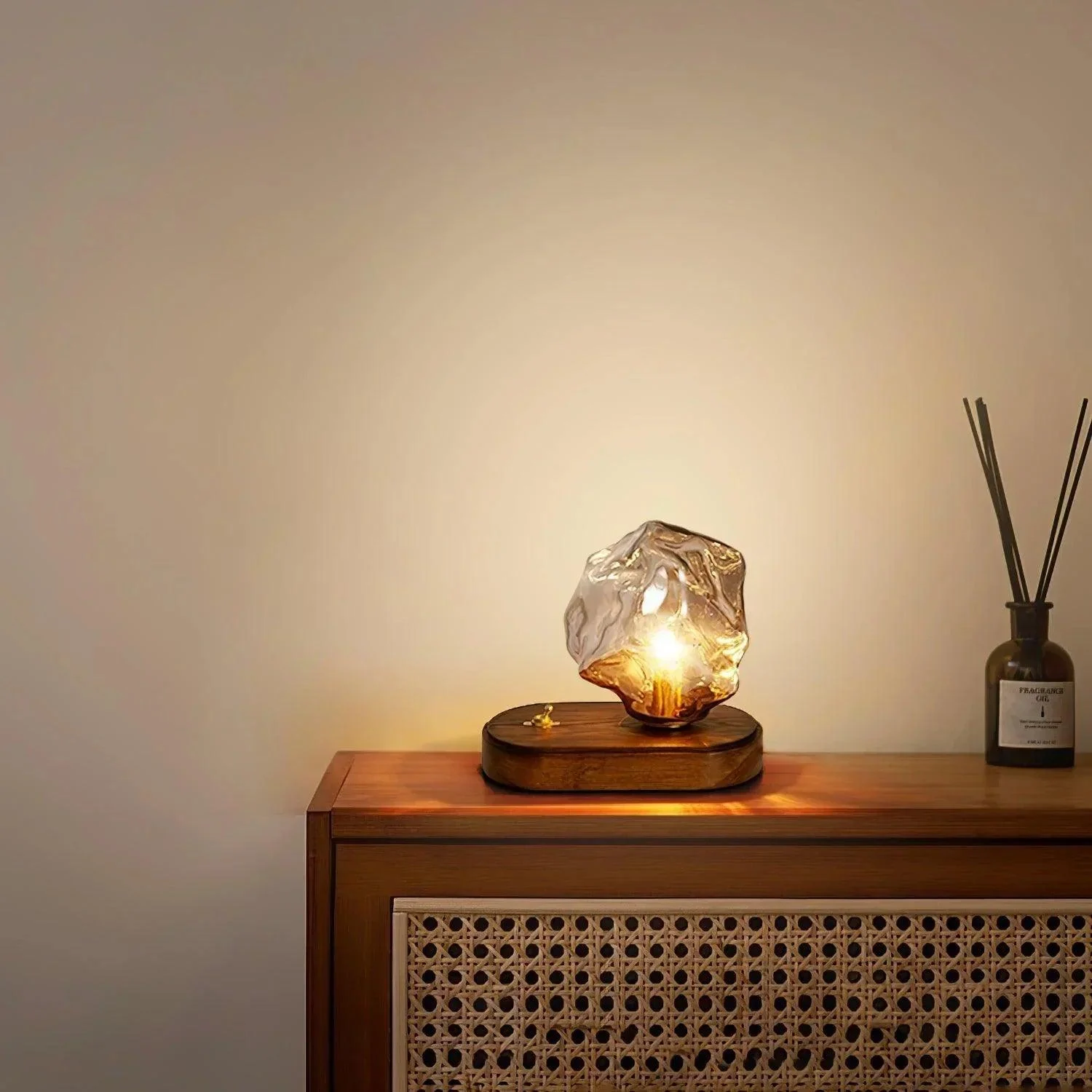 Ice_Stone_Glass_Table_Lamp__17_1500x1500_74a28106-2738-4634-b4a4-95185f867712 Ice Stone Glass Table Lamp 17 1500x1500 74a28106 2738 4634 B4a4 95185f867712