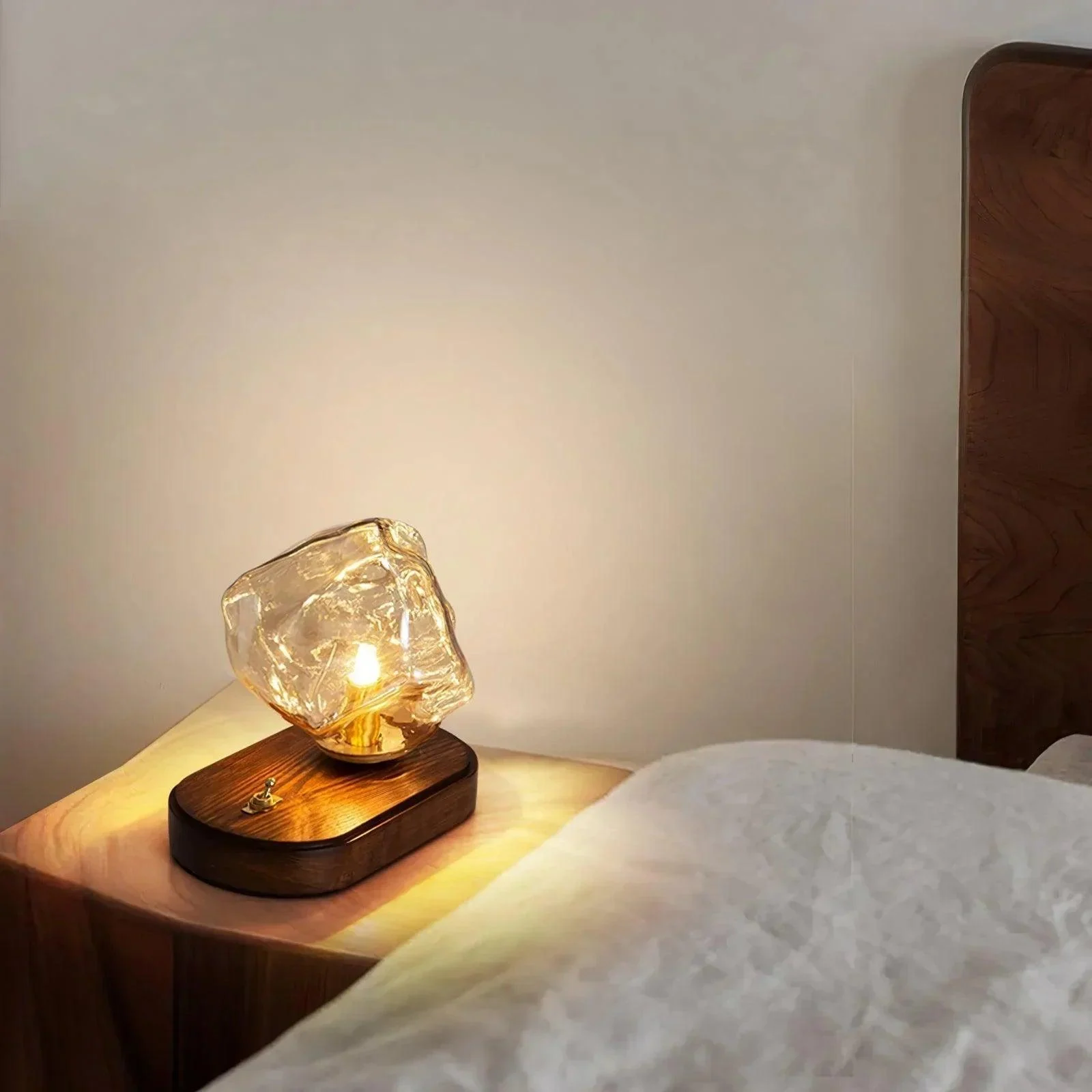 Ice_Stone_Glass_Table_Lamp__20_1600x1600_c0952bb1-7e28-41b8-8104-868d52c68a9b Ice Stone Glass Table Lamp 20 1600x1600 C0952bb1 7e28 41b8 8104 868d52c68a9b