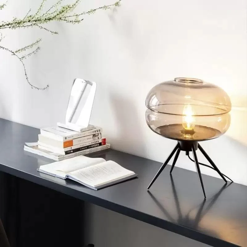 IndustrialGlassDomeTableLamp_4 Industrialglassdometablelamp 4