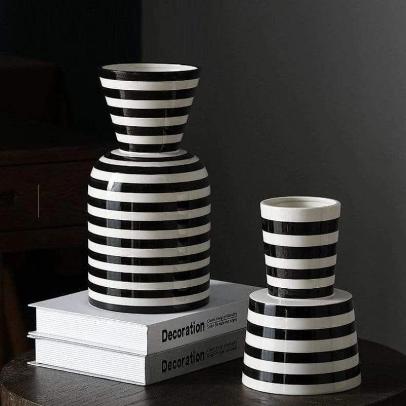 Izanagis_Vases_-_-4304740 Izanagis Vases -