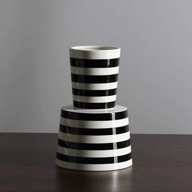 Izanagis_Vases_-_-4304780 Izanagis Vases -