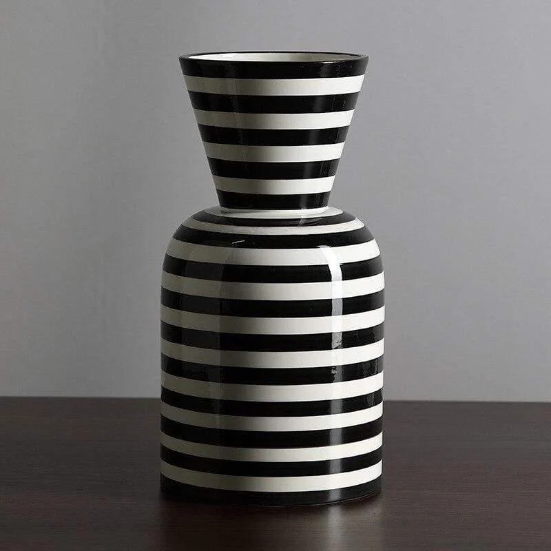 Izanagis_Vases_-_-4304787 Izanagis Vases -