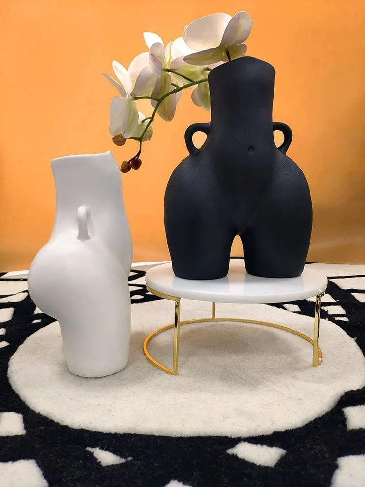 Jarahe Vases -