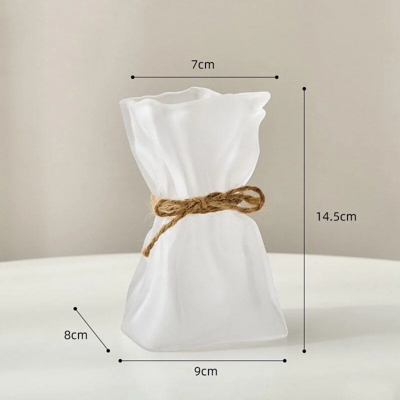 Jessenias_Vase_-_-4309653 Jessenias Vase -