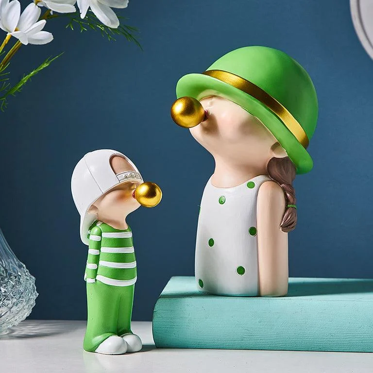 KidsWithGoldenBubbleGum-Homeko10 Kids With Golden Bubble Gum - Homeko