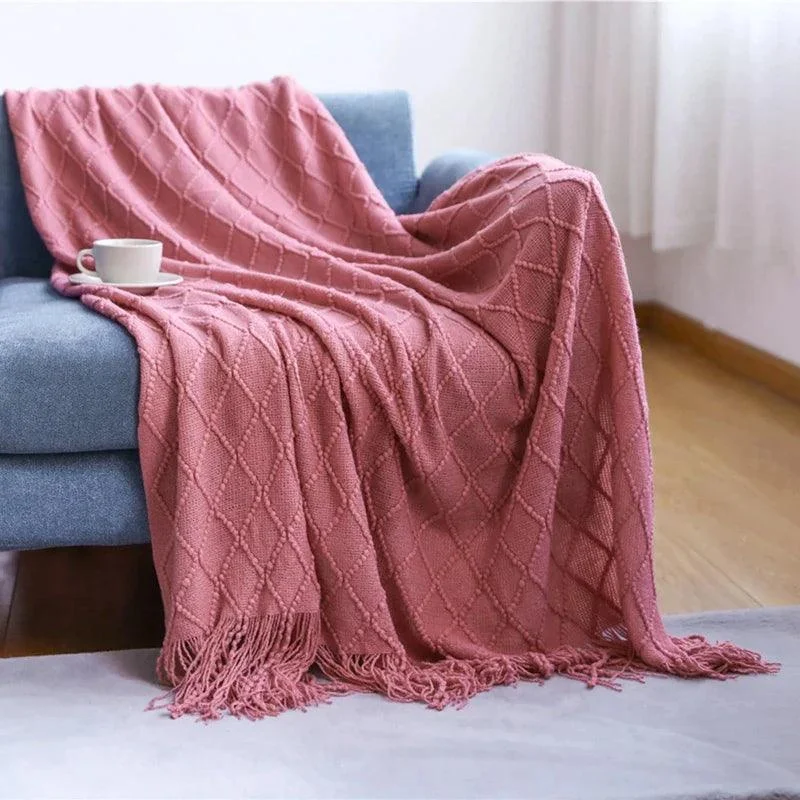 Knitted_Waffle_Blanket_Nordic_Decor_Elegance_-_-4313183 Knitted Waffle Blanket: Nordic Décor Elegance -