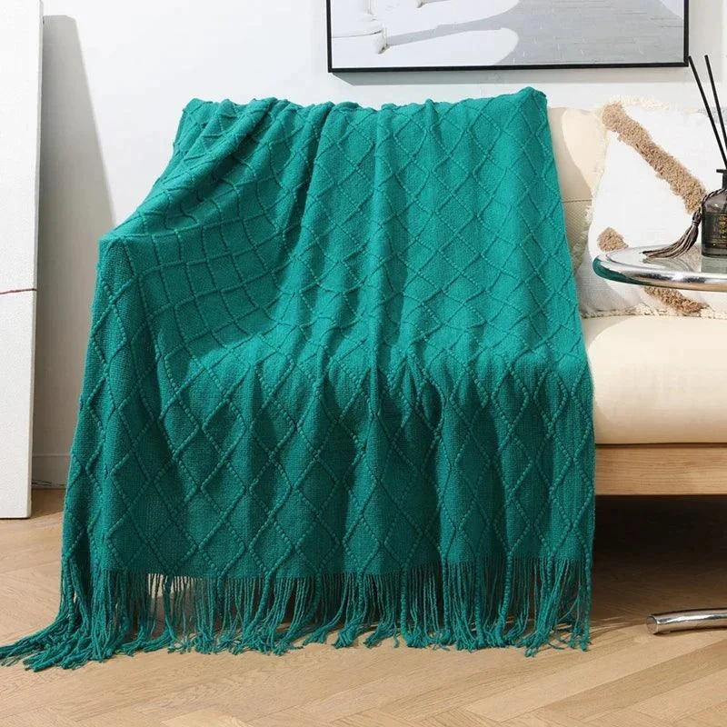 Knitted_Waffle_Blanket_Nordic_Decor_Elegance_-_-4313376 Knitted Waffle Blanket: Nordic Décor Elegance -