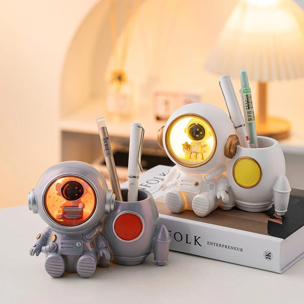 LED Astronaut Pen Holder - Homeko