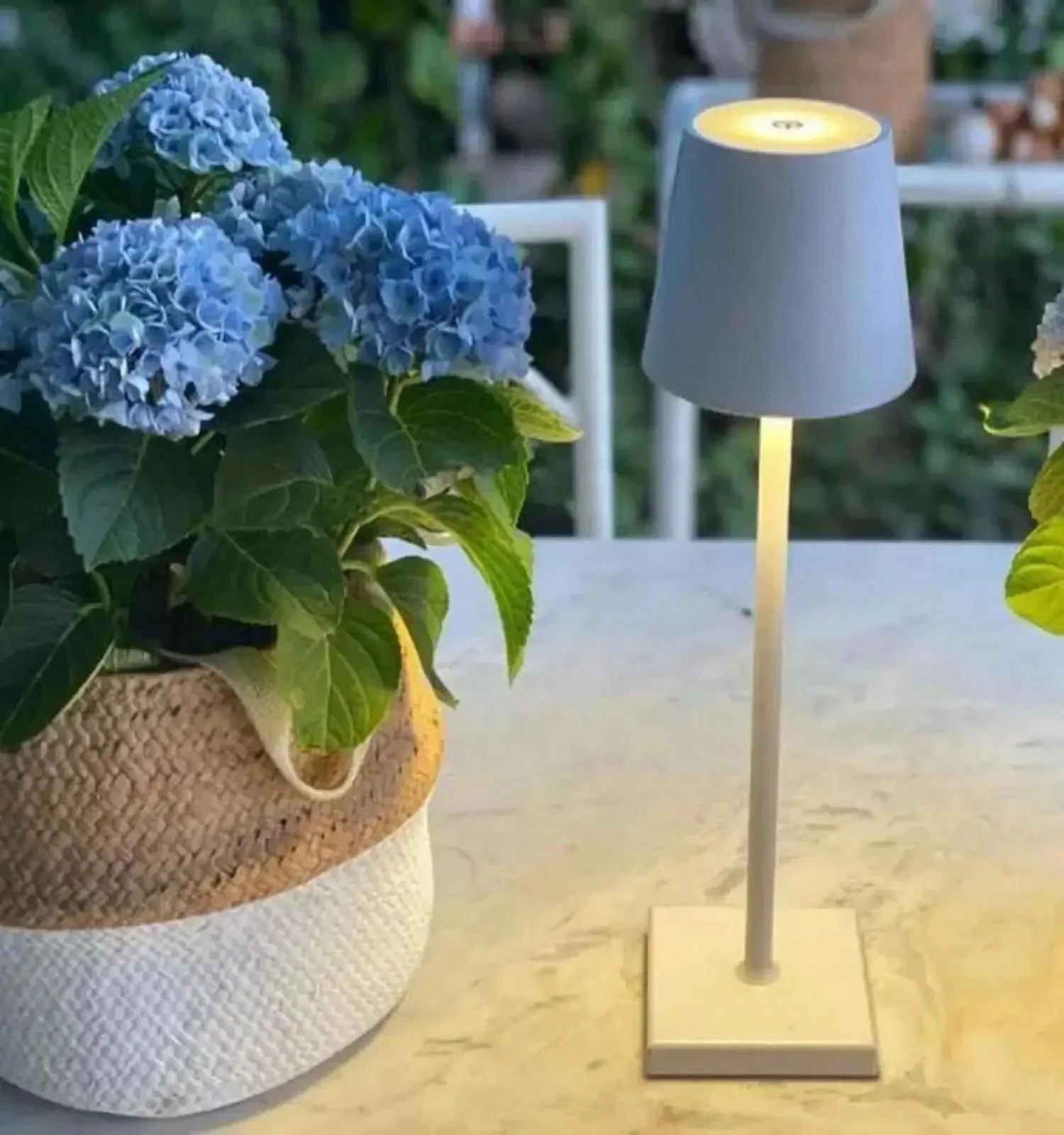 LED_Charging_Desk_Lamp_-_-_tag1_-4292425 LED Charging Desk Lamp - - #tag1#
