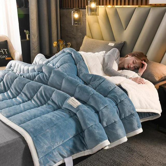 Lambskin_blanket_-_LuxeWarm_-_Soft_-_Cozy_-_-_tag1_-4289023 Lambskin blanket - LuxeWarm - Soft - Cozy - - #tag1#