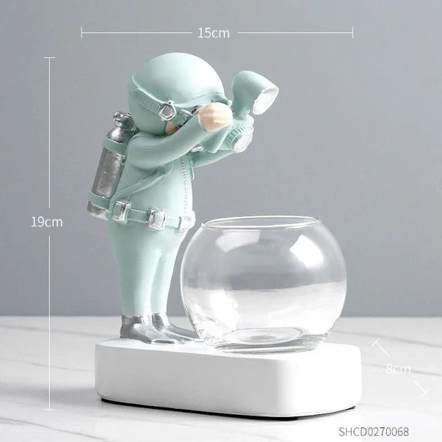 Lamp Light Propagation Stations -