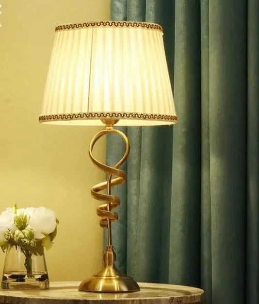 Lampara Table Lamp -