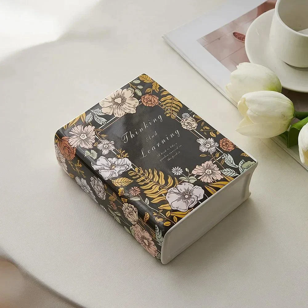 Little_Women_Book_Vase_Retro_Geometric_-_-4320890 Little Women Book Vase Retro Geometric -