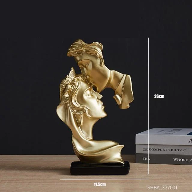 Love Moment Statue - Homeko