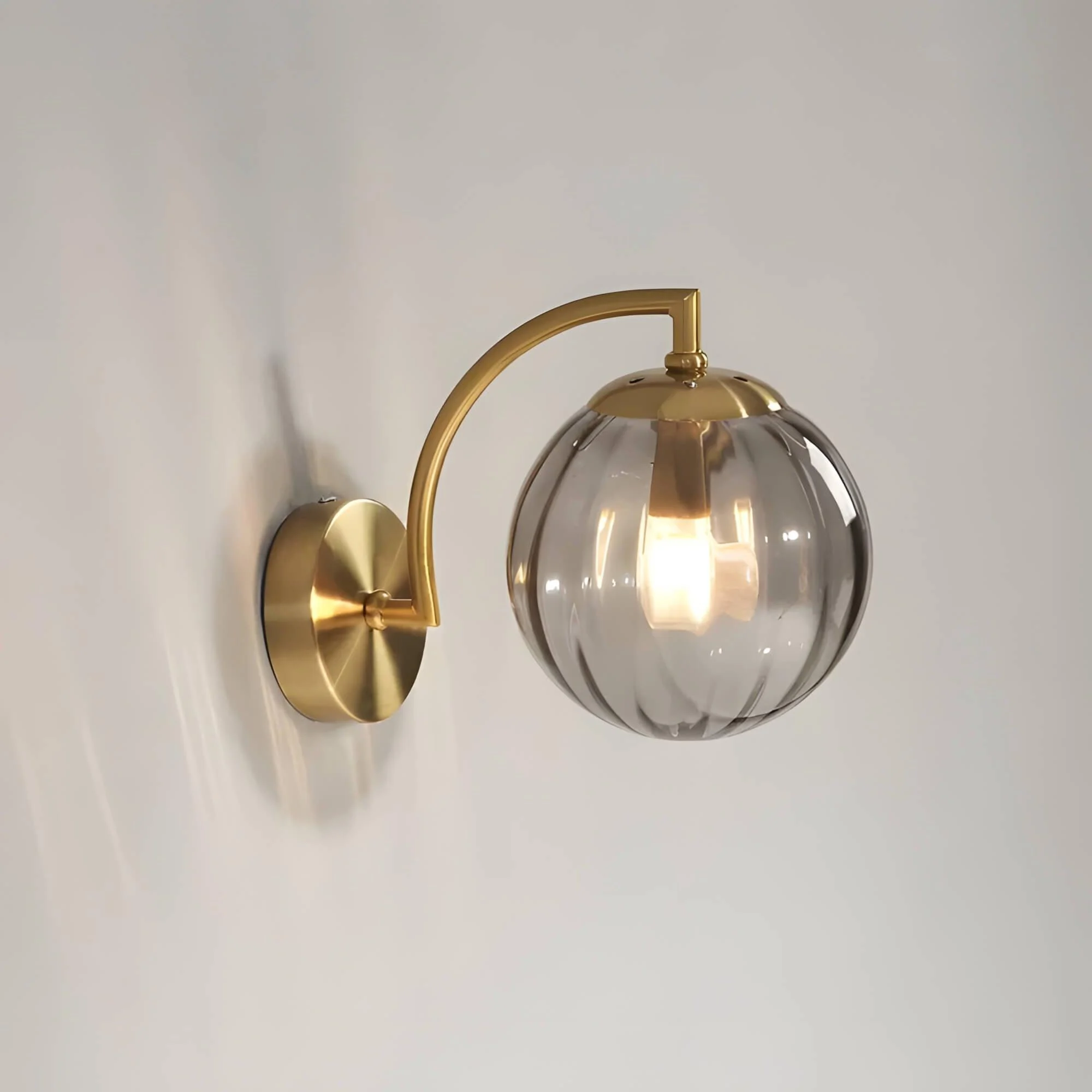 Lumicrystal-ModerneGlaswandleuchtemitLED-Beleuchtung7 Lumicrystal Moderneglaswandleuchtemitled Beleuchtung7