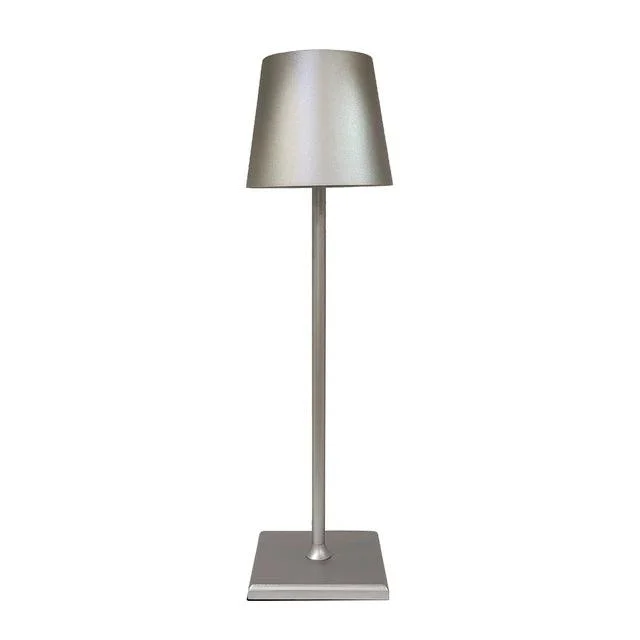 Luxalightsilber 909fe918 F3d5 415d A18d Be0f4bc5d8ec