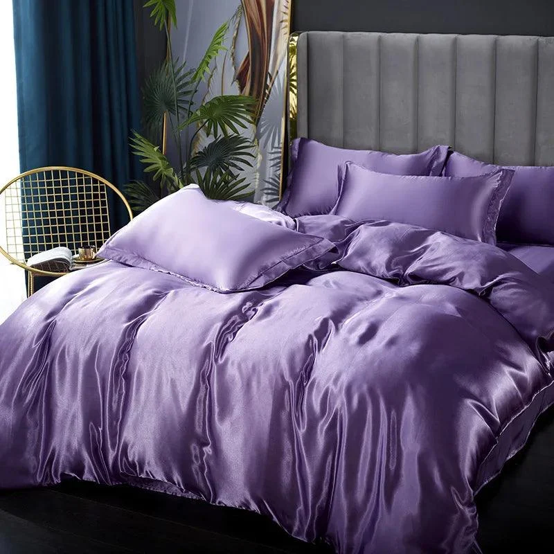 Luxurious_Silk_Bedding_Ensemble_Elegance_in_Every_Thread_-_-4324364 Luxurious Silk Bedding Ensemble: Elegance in Every Thread -