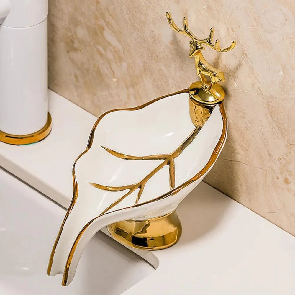 Luxury_Deer_Head_Soap_Dish_Elegant_Bathroom_Accessories_-_-4325084 Luxury Deer Head Soap Dish: Elegant Bathroom Accessories -