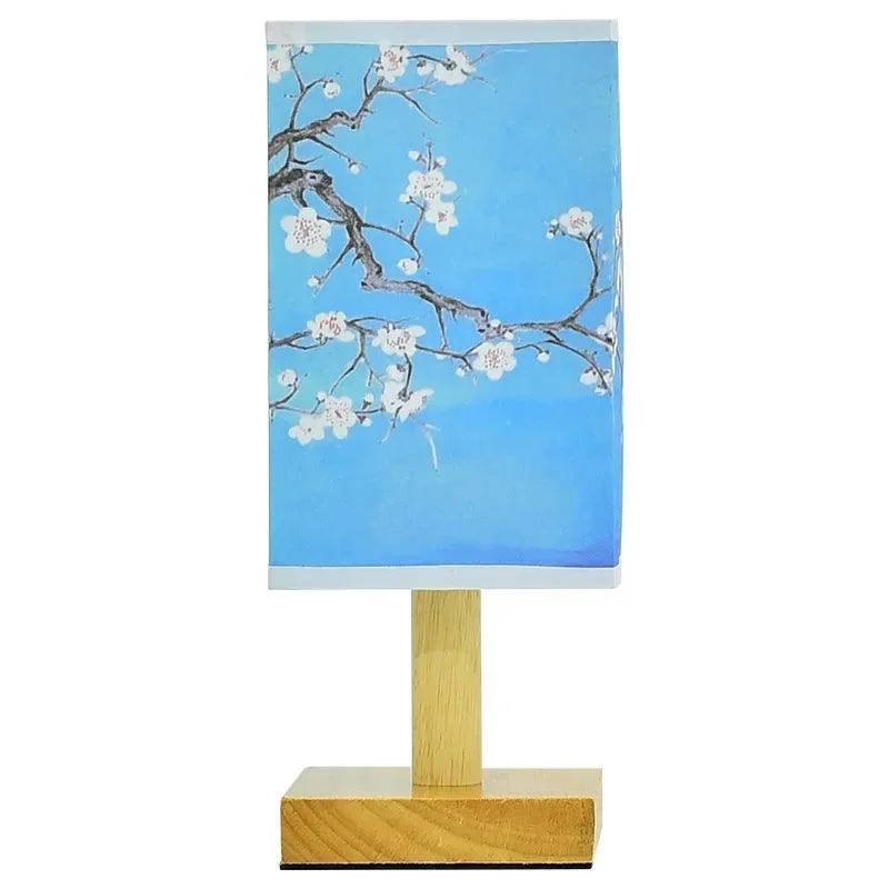 Magnolia Table Lamp: Artistic Retro Style -