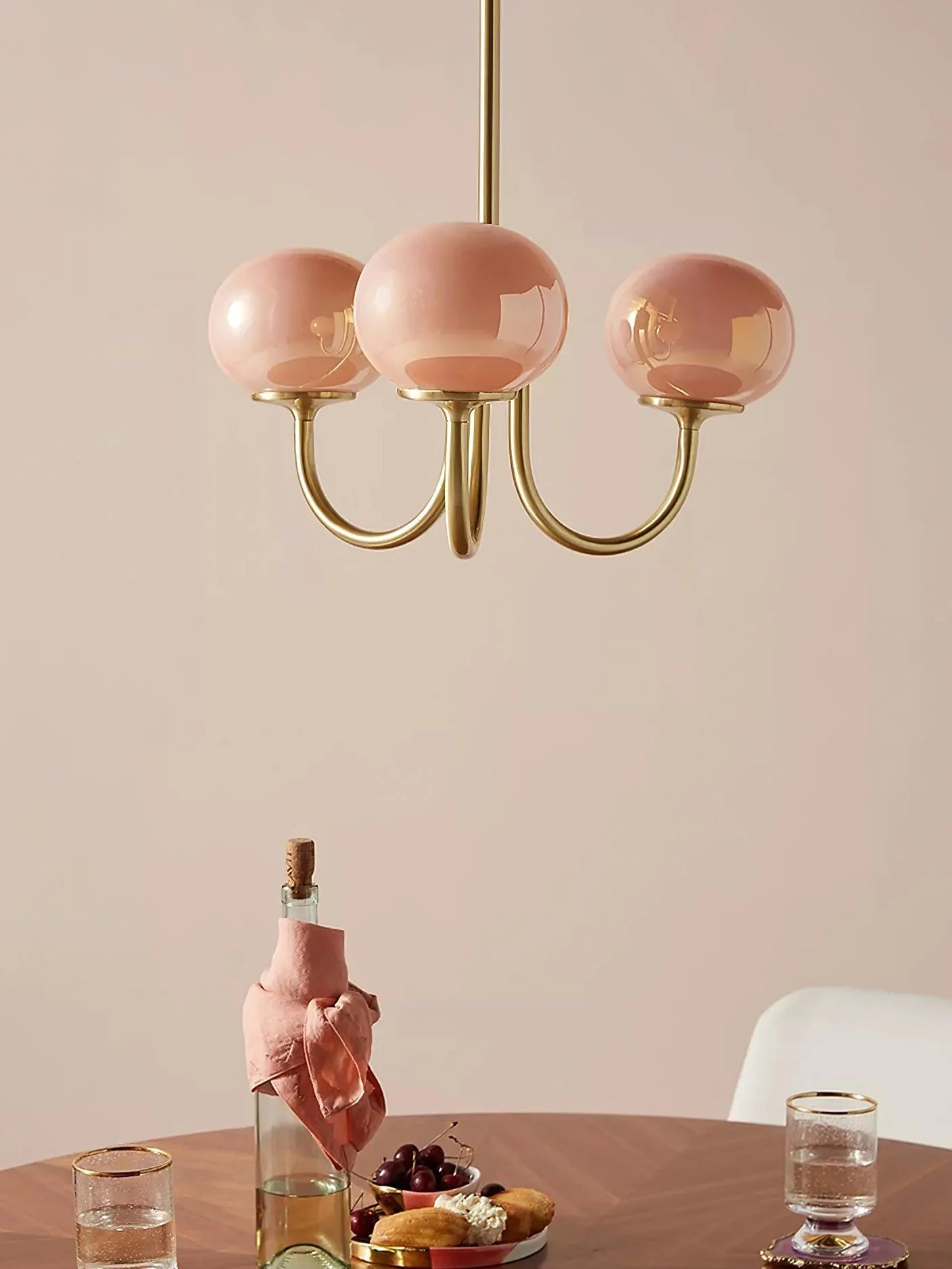 Marshmallow_Chandelier_22_37a35564-ab44-4567-b66d-4a9536709420 Marshmallow Chandelier 22 37a35564 Ab44 4567 B66d 4a9536709420