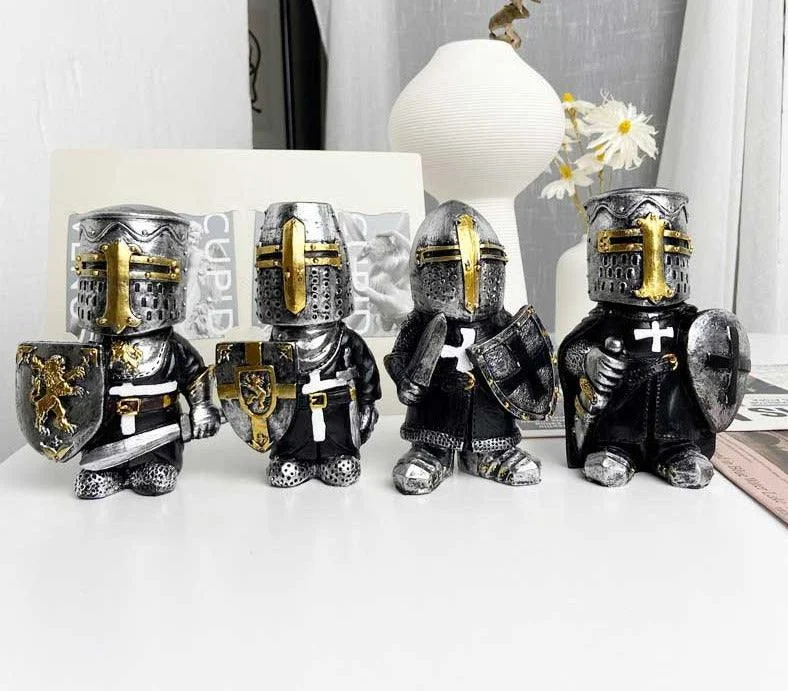 Medieval_War_Resin_Swordsman_Knight_Statues_-_-4332579 Medieval War Resin Swordsman Knight Statues -