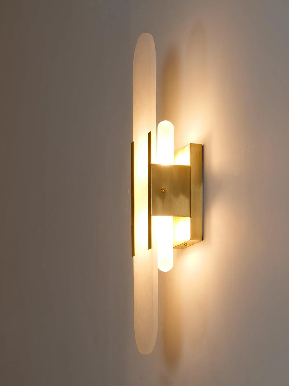 Melange_Elongated_Sconce_103_4efd21ce-d1b8-45b2-8d23-6db27f7bedf6 Melange Elongated Sconce 103 4efd21ce D1b8 45b2 8d23 6db27f7bedf6