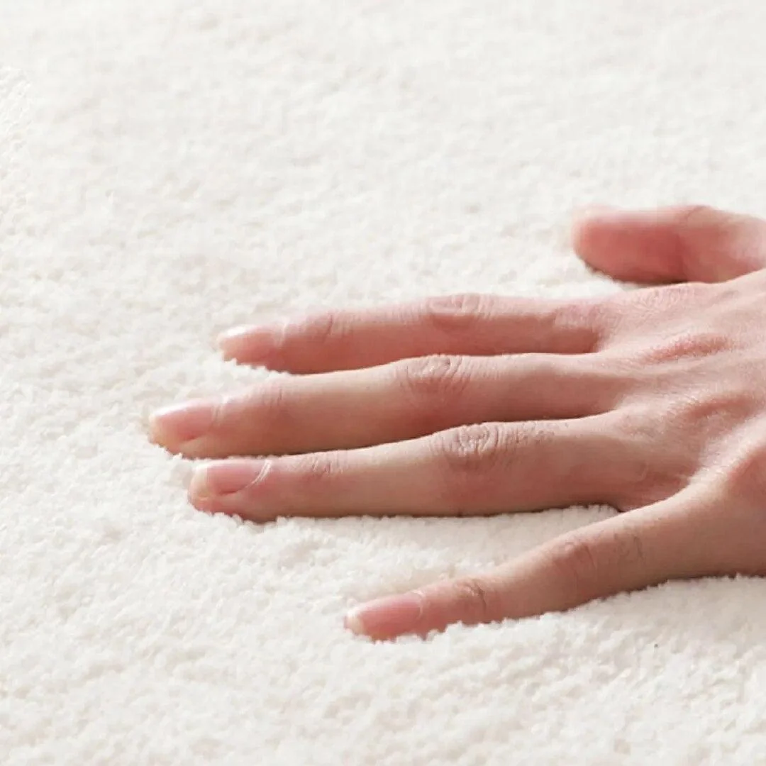 Melting Smile Hand-Crafted Rug -