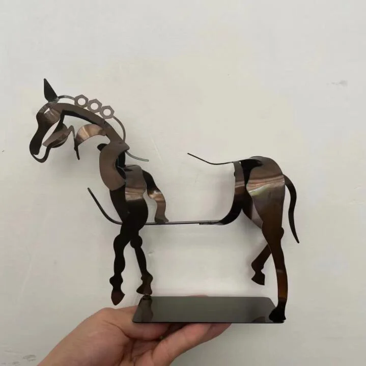 Metal_Horse_Sculpture_-_-4334404 Metal Horse Sculpture -