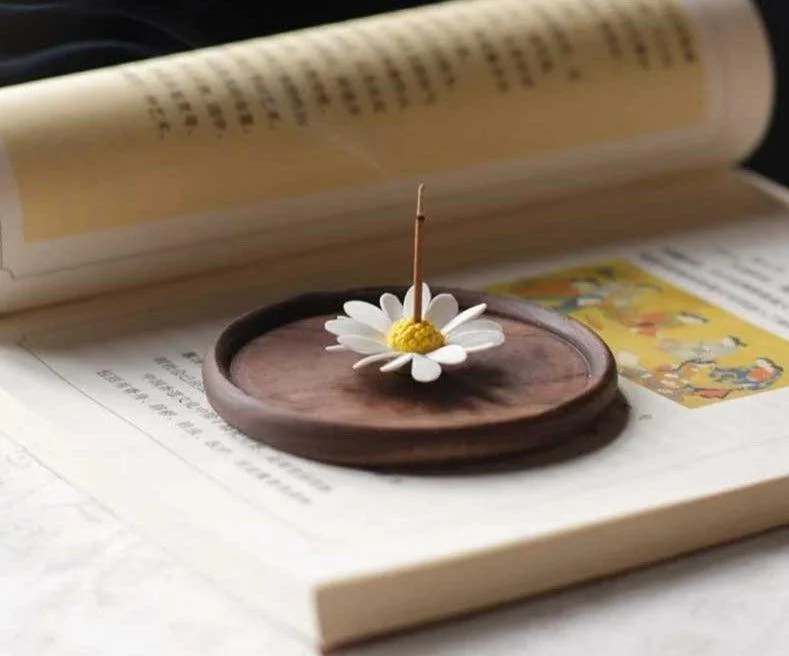 Mini Daisy Flower Incense Holder Tray Set -