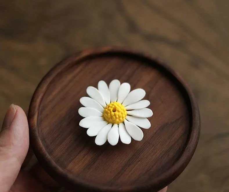 Mini_Daisy_Flower_Incense_Holder_Tray_Set_-_-4335720 Mini Daisy Flower Incense Holder Tray Set -