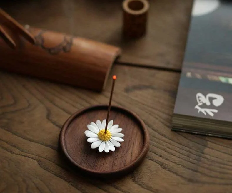 Mini_Daisy_Flower_Incense_Holder_Tray_Set_-_-4335729 Mini Daisy Flower Incense Holder Tray Set -