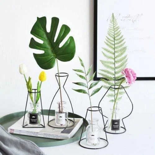 Minimal_Iron_Line_Vase_Holder_-_-4336638 Minimal Iron Line Vase Holder -
