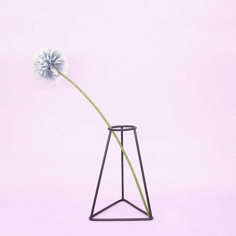 Minimal_Iron_Line_Vase_Holder_-_-4336705 Minimal Iron Line Vase Holder -